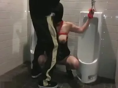 אורגיה עם חדירה כפולה עזרה לילדה הפסיבית לסיים סקס סרט חינם במתיקות.