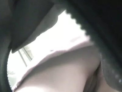 חמודה סרטי גייז מלאים בחינם תוצרת בית מוצצת זין קשה.
