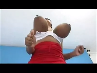 זונה אדומה רוסית מקבלת סרטי סקס לצפיה מידית אורגזמה במהלך פורנו קבוצתי עם ברונטית