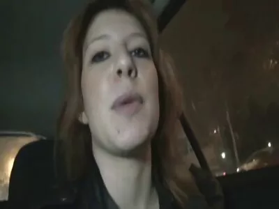 הבלונדינית לאחר טיול מסגרתה חור עסיסי סרטי סקס חינם מוניקה לסקס.