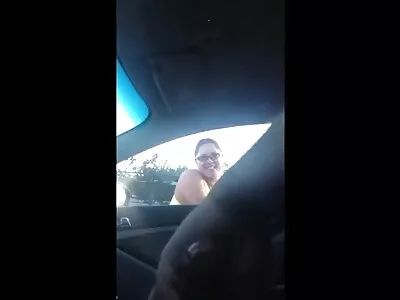 הברונטית עשתה מציצה עמוקה לבחור עם זין ענק מוניקה סקס סרטים חינם ועשתה איתו יחסי מין.