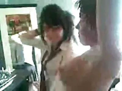 במשרד, בלונדינית עם ציצים סרטי סקס לצפיה מידית גדולים נותנת חור חזק.