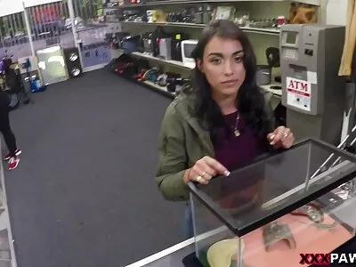 לסביות מקועקעות מביאות את עצמן לאורגזמה עם אוננות סרט כחול חינם סולו וקולניות.